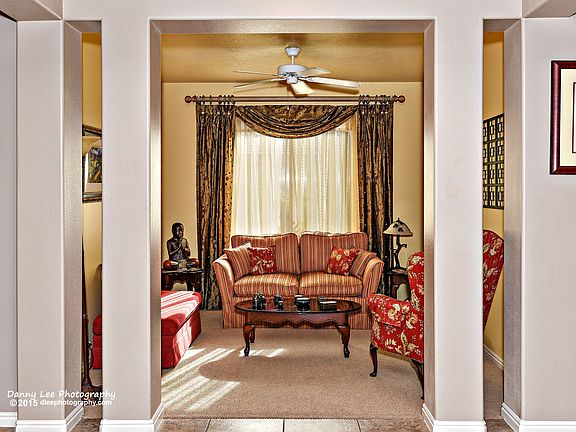 4th image of 2938 E Autumn Rose Dr