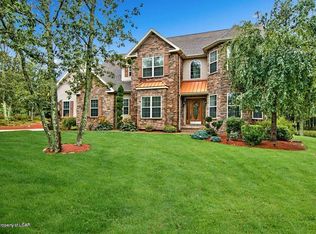 3 Masters Ln, Hazleton, PA 18202