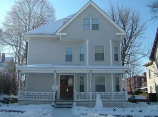 4 Lowell St, Worcester, MA 01603
