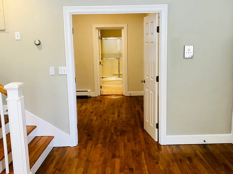 693 Somerville Ave #2 — Photo 5