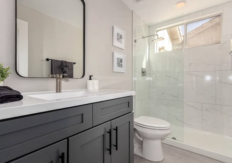 3141 W Laredo St — Photo 13
