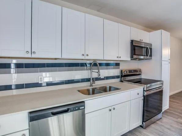 3355 Binyon St, Fort Worth, TX 76133