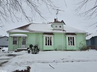 108 Glad St, Schleswig, IA 51461