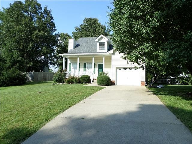 1st image of 102 Arapaho Ct N