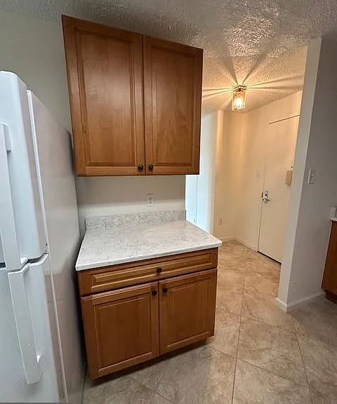 200 N Pickett St #1512 — Photo 4
