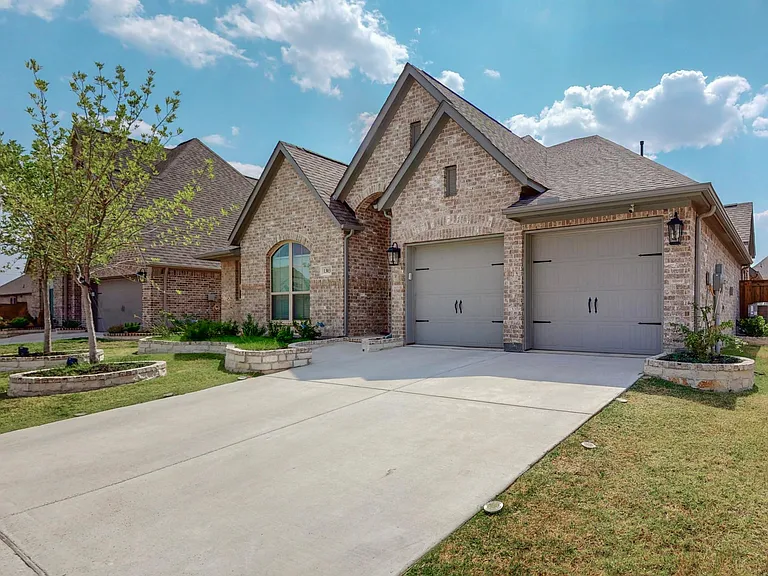 1303 Buttermere St — Photo 94
