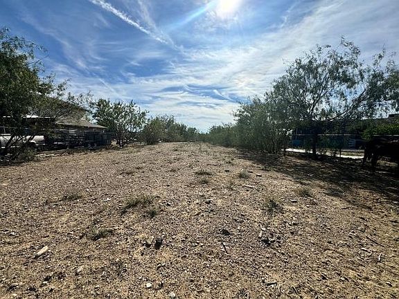 2nd image of 620 Hernandez