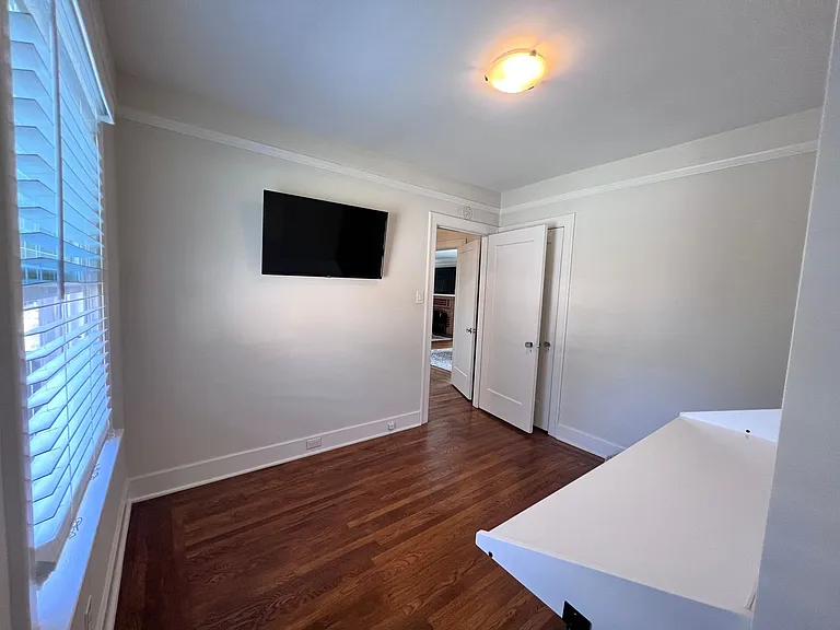 2355 Cherry St — Photo 26