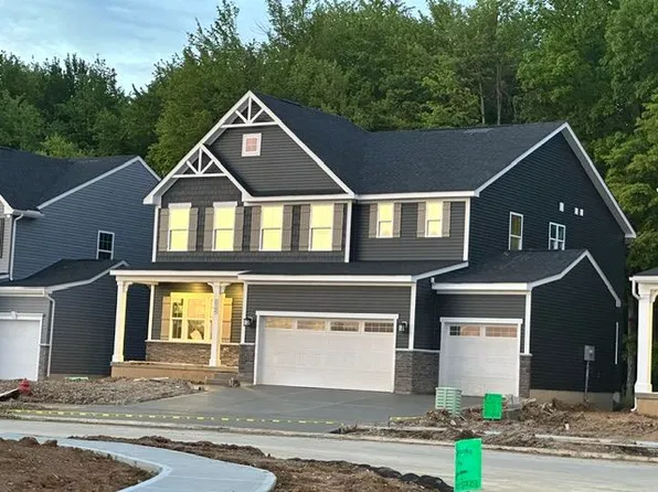 2364 Bridgewater Dr, Batavia, OH 45103