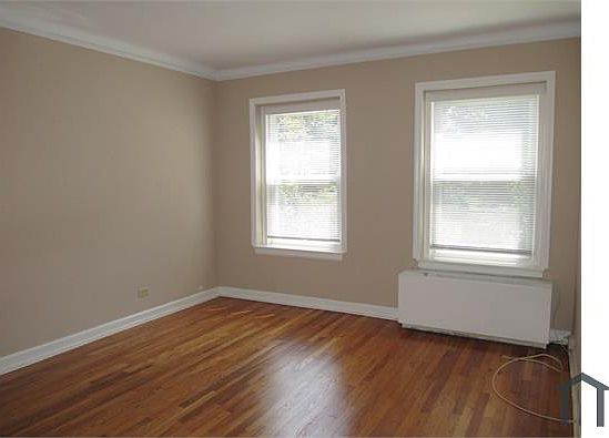 5th image of 112 Woodside Grn APT 1B