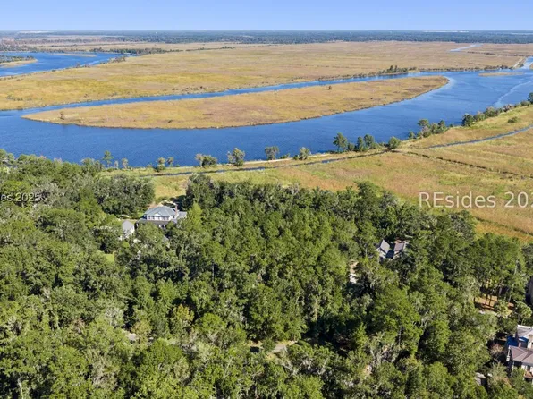 431 McAllister Lndg, Richmond Hill, GA 31324