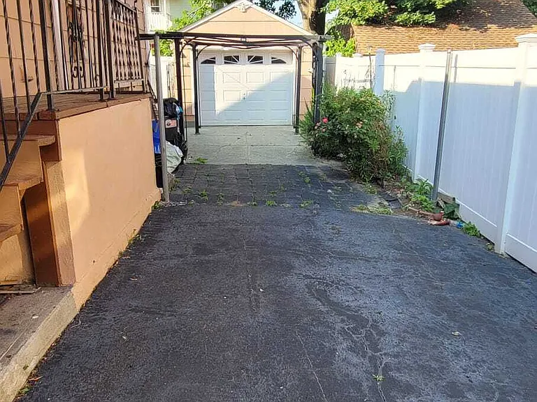 44 Vernon St — Photo 16