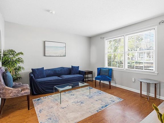 2nd image of 1787 Ridgeway Ave NW