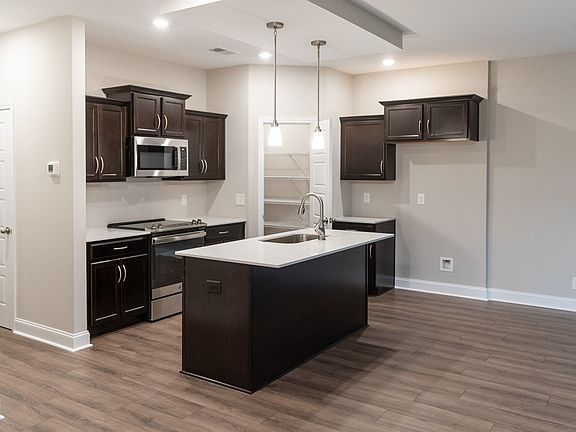 5th image of 219 Donegal Dr Lot 141
