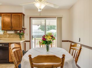 17740 Airport Rd, Fraser, MI 48026