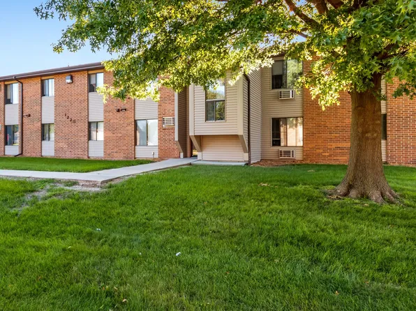 Carlisle Park Apartments