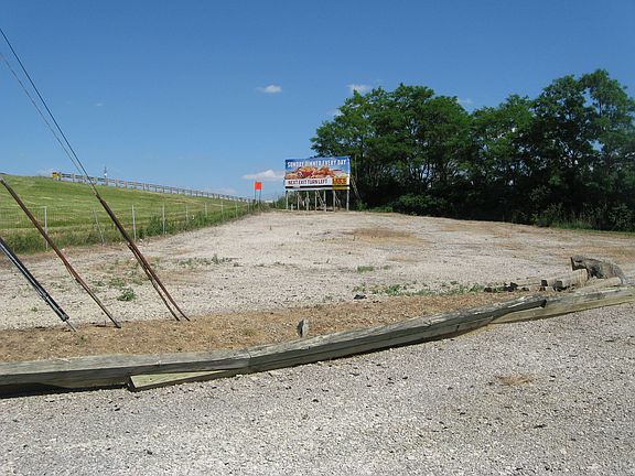2nd image of 560 Township Road 217