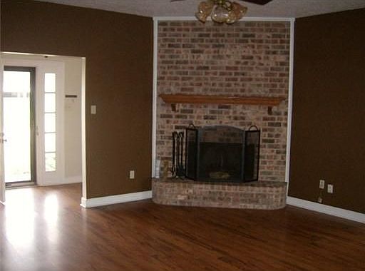 2nd image of 345 Yenni Dr