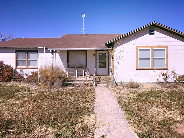 1st image of 4007 E Larkspur Ln