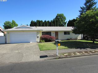 16437 SE Stephens St, Portland, OR 97233