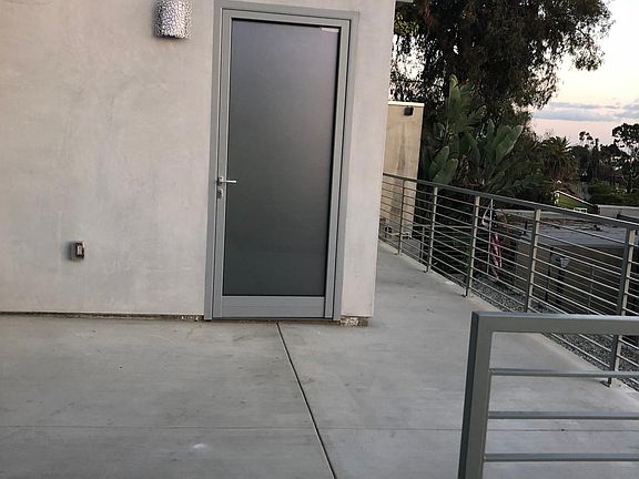 2nd image of 3638 Crestmont Ave