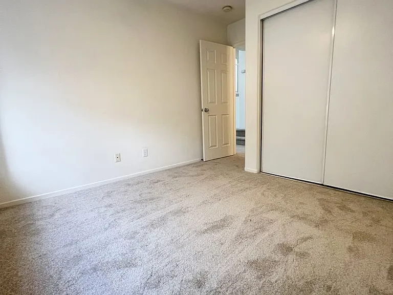 12625 El Camino Real #D — Photo 14