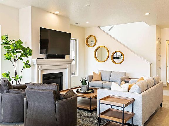2nd image of 3780 W Arcadia Dr #25