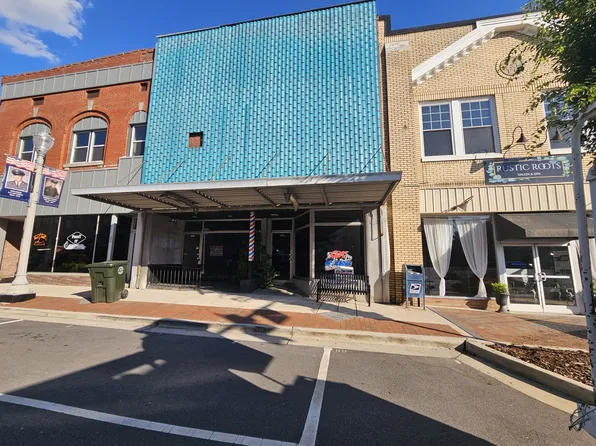Main St 102-104 E - 102, 102 E Main St, Cherryville, NC 28021