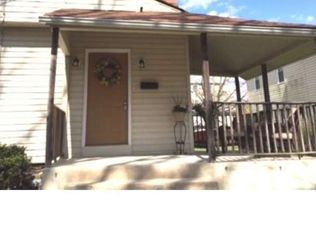 37 Walnut Ave, Berwyn, PA 19312
