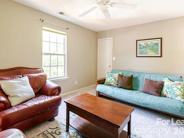 8263 Southgate Commons Dr — Photo 23