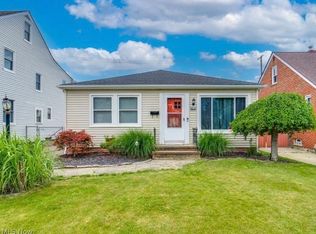 6415 Pelham Dr, Parma, OH 44129