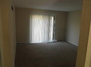 2nd image of 420 N Kendall Dr