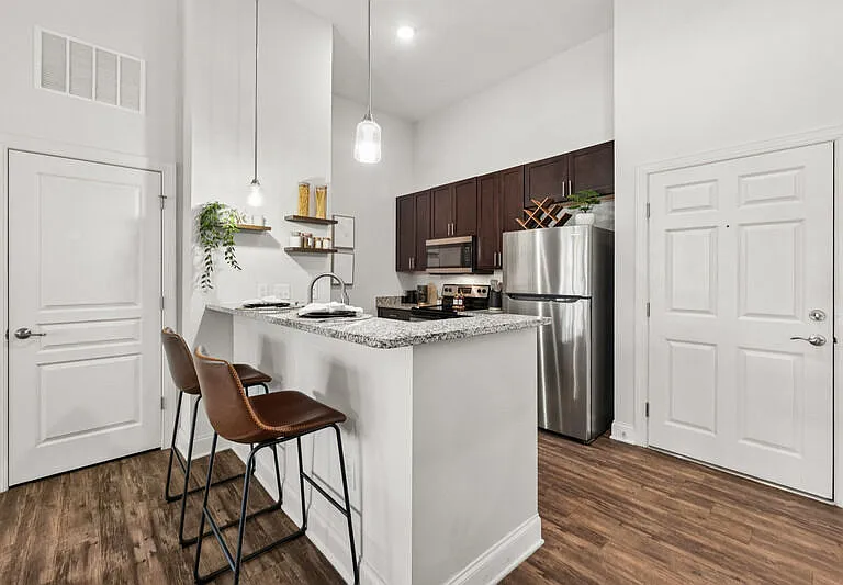 Ayrsley Lofts — Photo 1