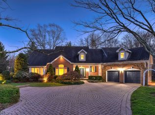 3 Tennyson Ct, Morristown, NJ 07960