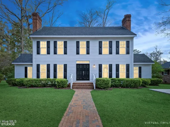 208 Elm Street, Whiteville, NC 28472