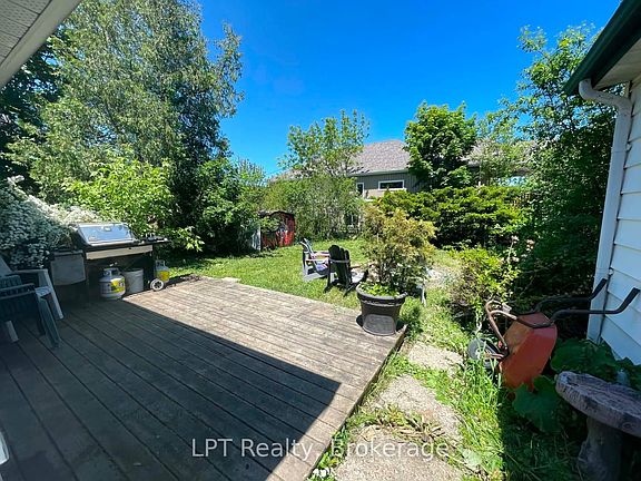 3rd image of 64 Marlatts Rd