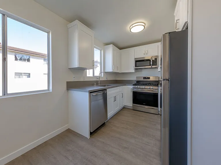 AW - The Grand at Vista Village — Photo 24