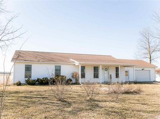 34583 390th St, Griggsville, IL 62340