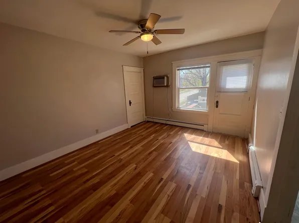 927 S Spring Ave #4, Sioux Falls, SD 57104