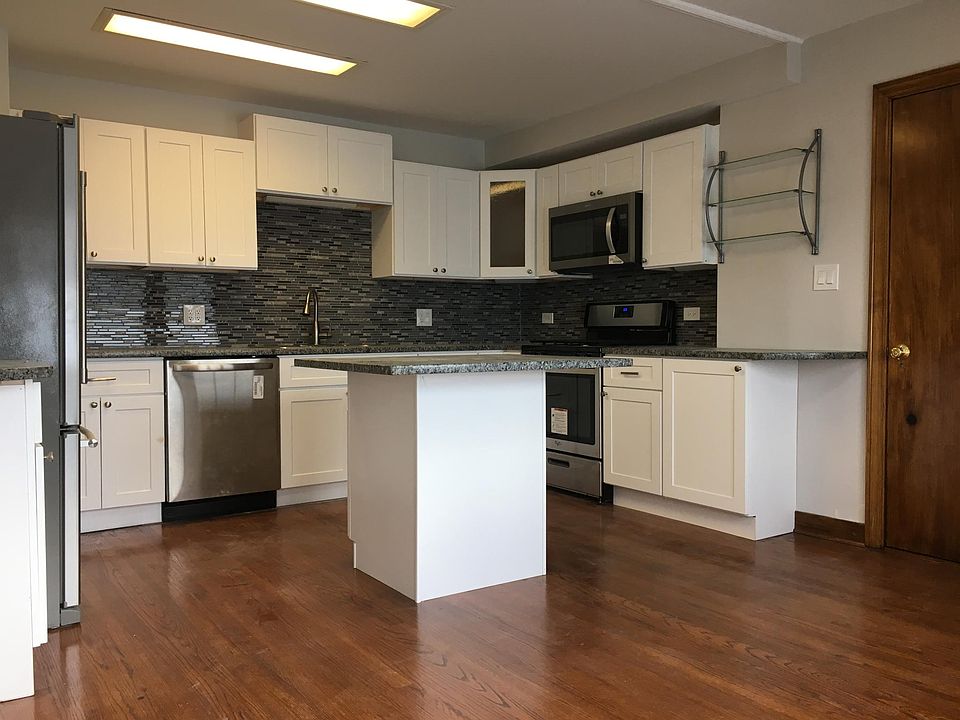 1st image of 7124 W Higgins Ave #1