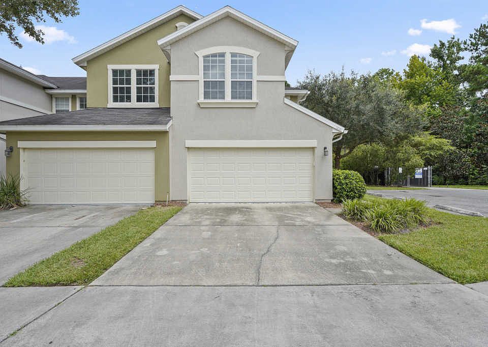 1st image of 12261 Black Walnut Ct