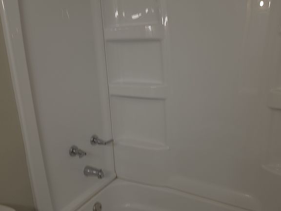 2nd image of 19 Maxwell St APT 1