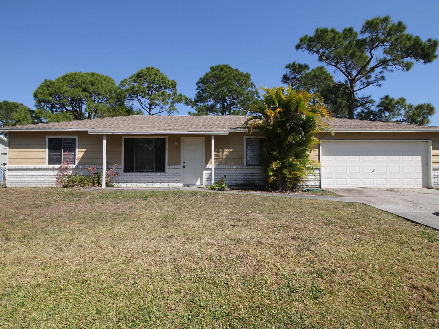 3 bed, 2.0 bath, 1184 sqft, $1,775 — Photo 1