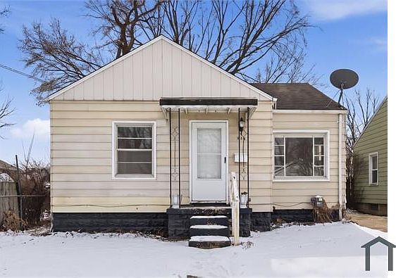 1st image of 813 Alvord Ave