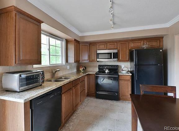 Listed By Shorewood Real Estate