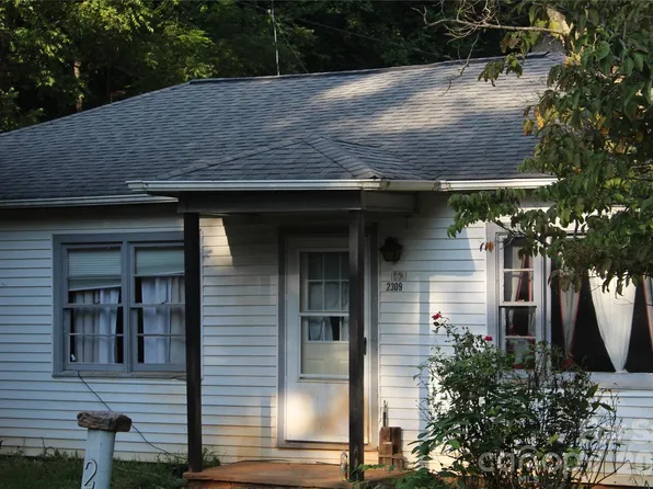 2309 Rainbow Heights Cir, Lenoir, NC 28645