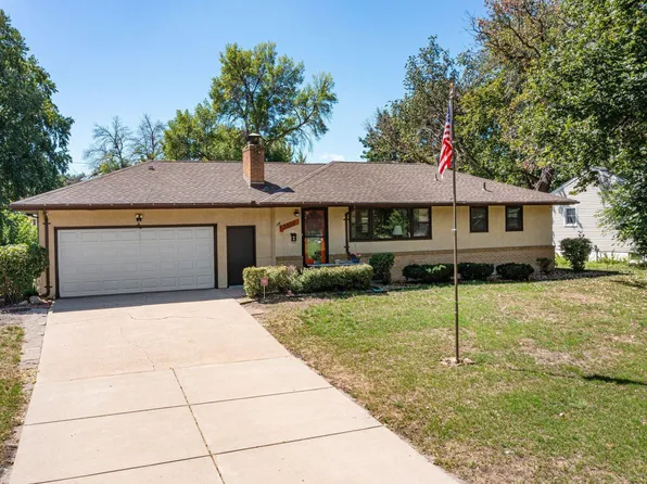 3825 56th Ave N, Brooklyn Center, MN 55429