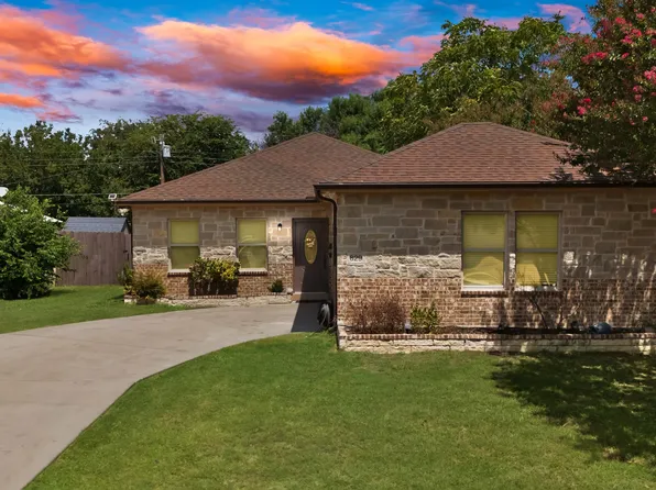 829 Lexington Dr, Lancaster, TX 75134