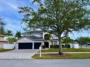 16275 Mariposa Cir N, Pembroke Pines, FL 33331