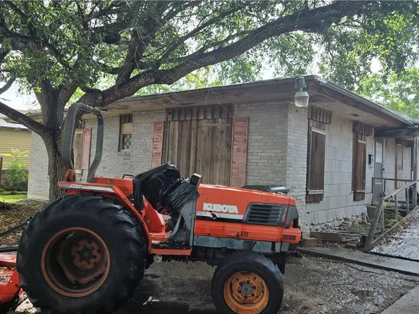 3806 Bertram St, Corpus Christi, TX 78416